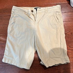American Eagle Khakis Shorts